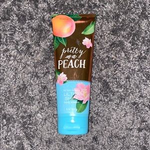 Bath and Body Works Pretty as a Peach Lotion